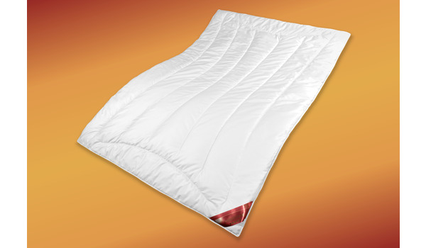 Zudecke Betten Böhm Kamelhaar extra-leicht