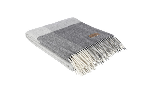Eskimo Plaid Princesse-Minerva-Perla